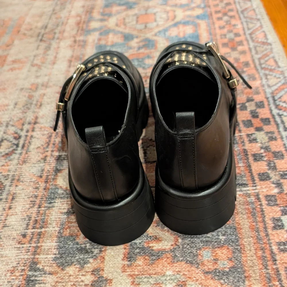 Michael Kors Colby Leather Loafer - Picture 4 of 7
